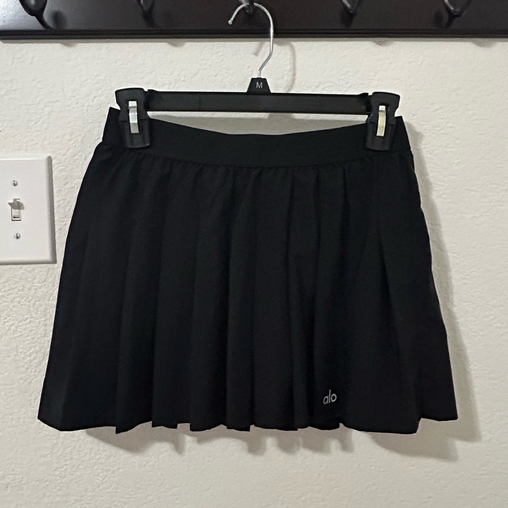 Black Alo Pleated Tennis Skirt